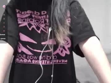 Freechat kitty_krush on Chaturbate