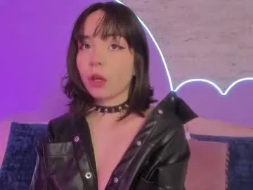 Freechat lilou_albrecht on Chaturbate