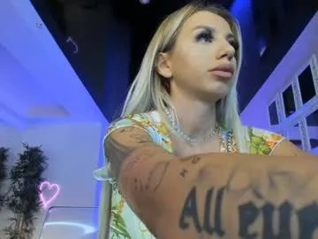 Freechat lisaakira on Chaturbate