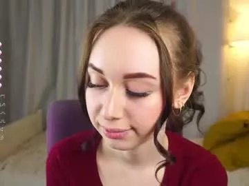 Freechat lynngroves on Chaturbate