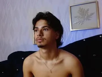 Freechat mathewadams on Chaturbate
