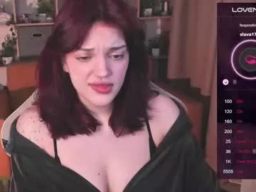 Freechat mavis_crystal on Chaturbate