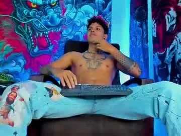 Freechat maxi_g on Chaturbate