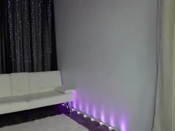 Freechat mikmagik on Chaturbate