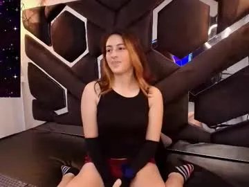 Freechat moon_winy on Chaturbate