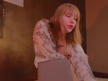 Freechat morvelyn on Chaturbate