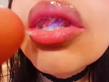 Freechat naomymonroe_ on Chaturbate