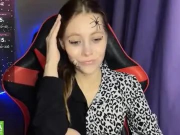 Freechat natural_babe666 on Chaturbate