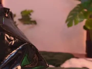 Freechat nicdani_1 on Chaturbate