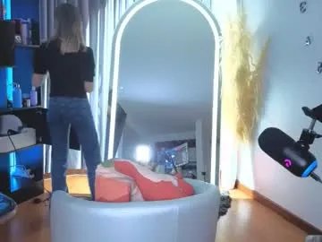 Freechat nickywindsor on Chaturbate