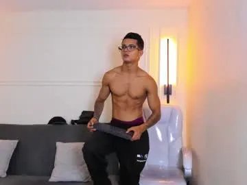 Freechat paradise_boy_s on Chaturbate