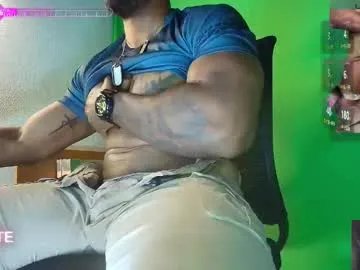 Freechat proudlyblack30 on Chaturbate