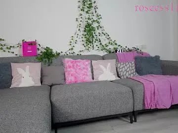 Group roseess_ on Chaturbate