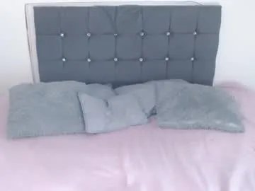 Freechat selena_hotmilf on Chaturbate