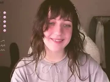 Freechat sheeny_shy on Chaturbate