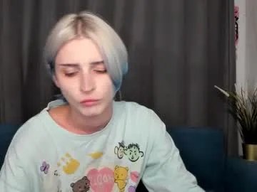 Freechat sweet_peach__ on Chaturbate