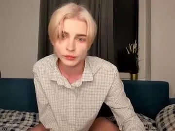 Freechat sweet_peach__ on Chaturbate