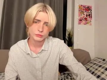 Freechat sweet_peach__ on Chaturbate