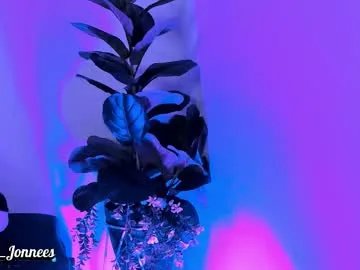 Freechat tyler_jonnes on Chaturbate