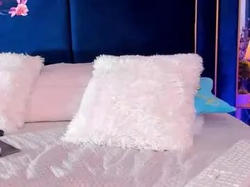 Freechat vanessaangelx on Chaturbate