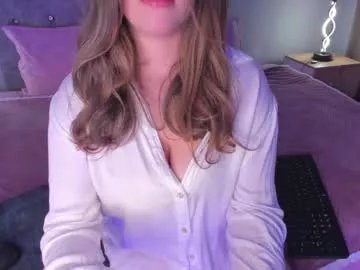 Freechat violetta_swift_ on Chaturbate