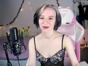 Freechat yellow_songbird on Chaturbate