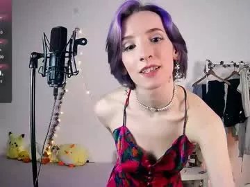 Freechat yellow_songbird on Chaturbate