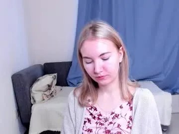 Freechat yuricazel on Chaturbate