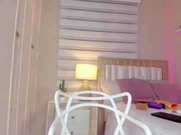 Freechat zoe_sky_ on Chaturbate