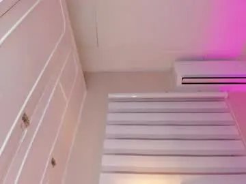 Freechat zoe_sky_ on Chaturbate