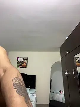 Freechat _diamondpamela on StripChat