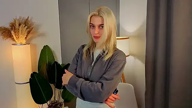 Freechat AdameShoyer on StripChat