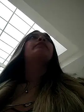 Freechat alana_69 on StripChat