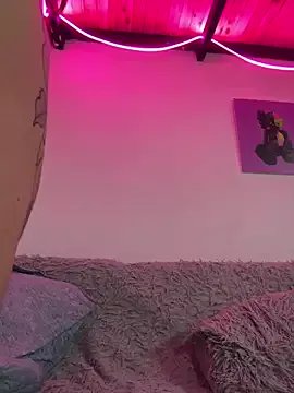 Freechat aliensexy on StripChat