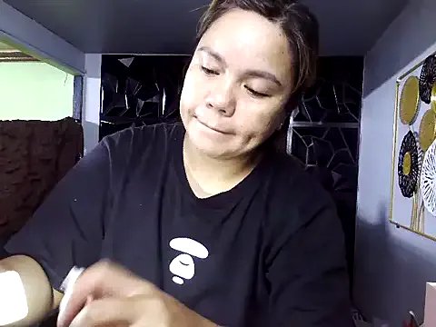 Freechat ambersmile on StripChat