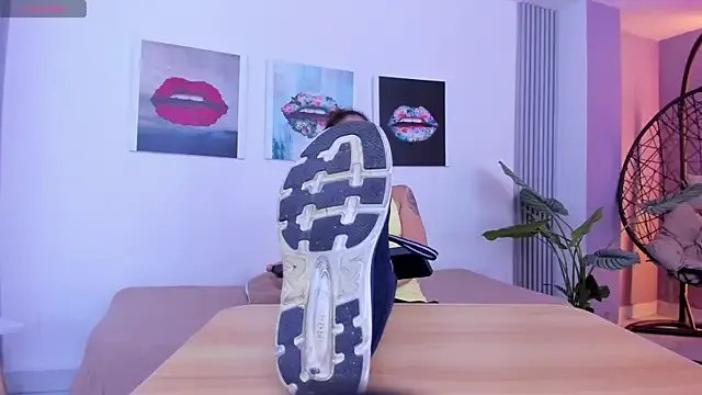 Freechat Angela_donnato on StripChat