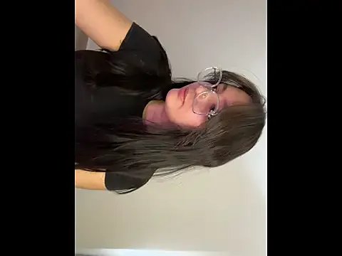 Freechat Angeldusttt on StripChat