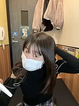 Group aonyan_7 on StripChat