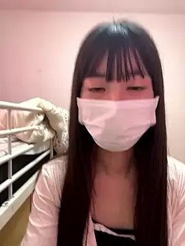 Group aonyan_7 on StripChat