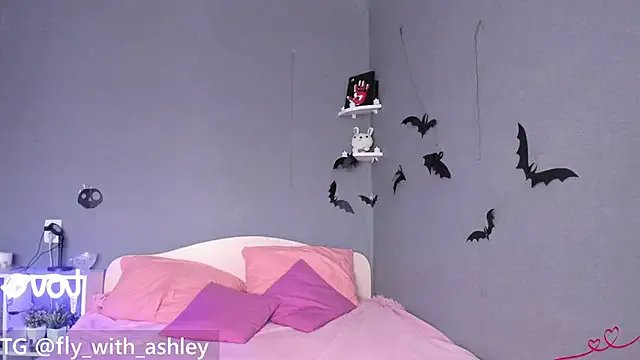 Freechat ashley_lovestory on StripChat