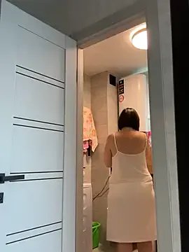 Freechat B_Bonya_m on StripChat