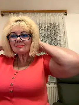 Freechat BoloshkaBlonda on StripChat