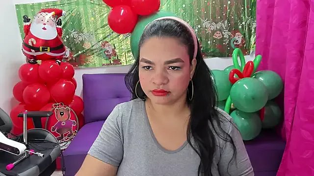 Freechat Cloe_35 on StripChat