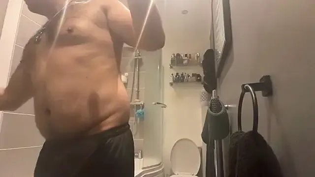 Freechat CloudyMuscleBeefy on StripChat