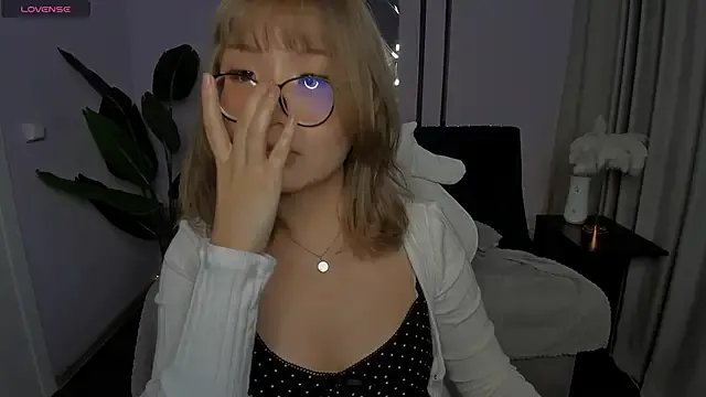 Freechat Erica_Asti on StripChat