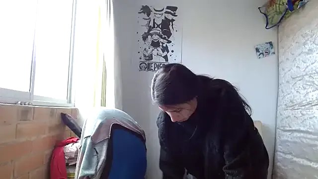 Freechat Escarcha-blue on StripChat