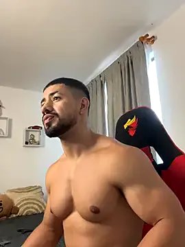 Freechat Ezzio_Scolaro on StripChat