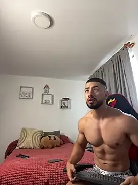 Freechat Ezzio_Scolaro on StripChat