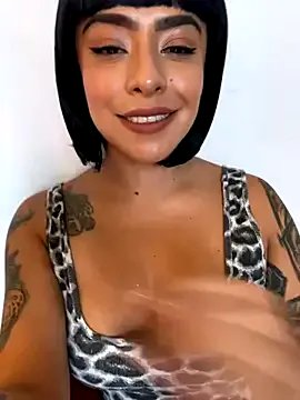 Freechat foxxy_nasty on StripChat