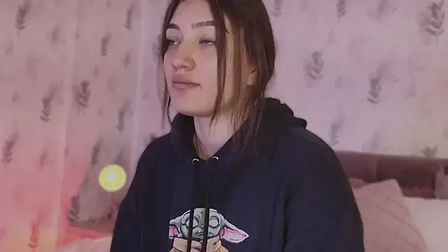 Freechat Giaa_Ross on StripChat